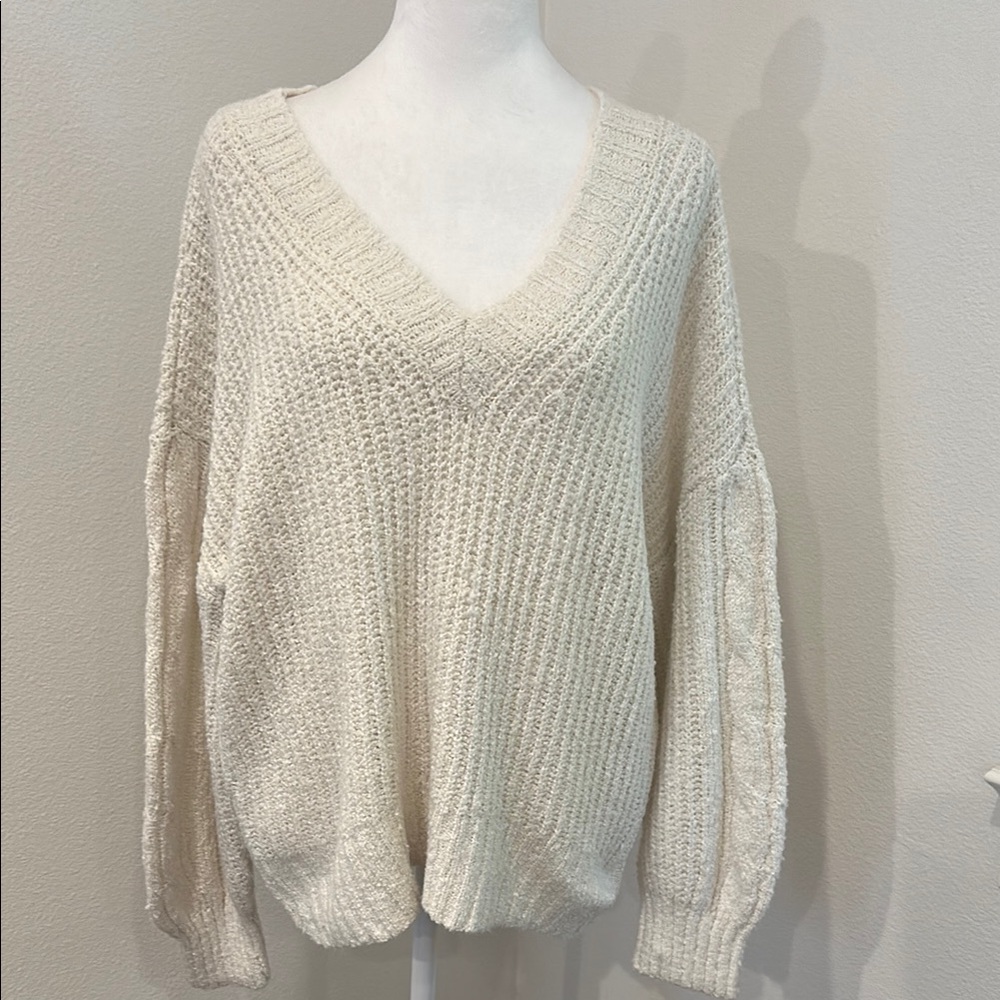 SO Women's Cream V-Neck Sweater